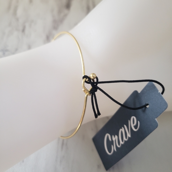 Goldtone and Turquoise Bead Steer Skull Bangle - Picture 6 of 7